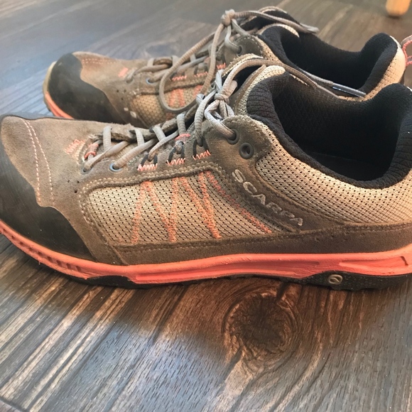 Women's Scarpa Hiking/Approach Shoe EU 38 US 7 - Picture 1 of 4